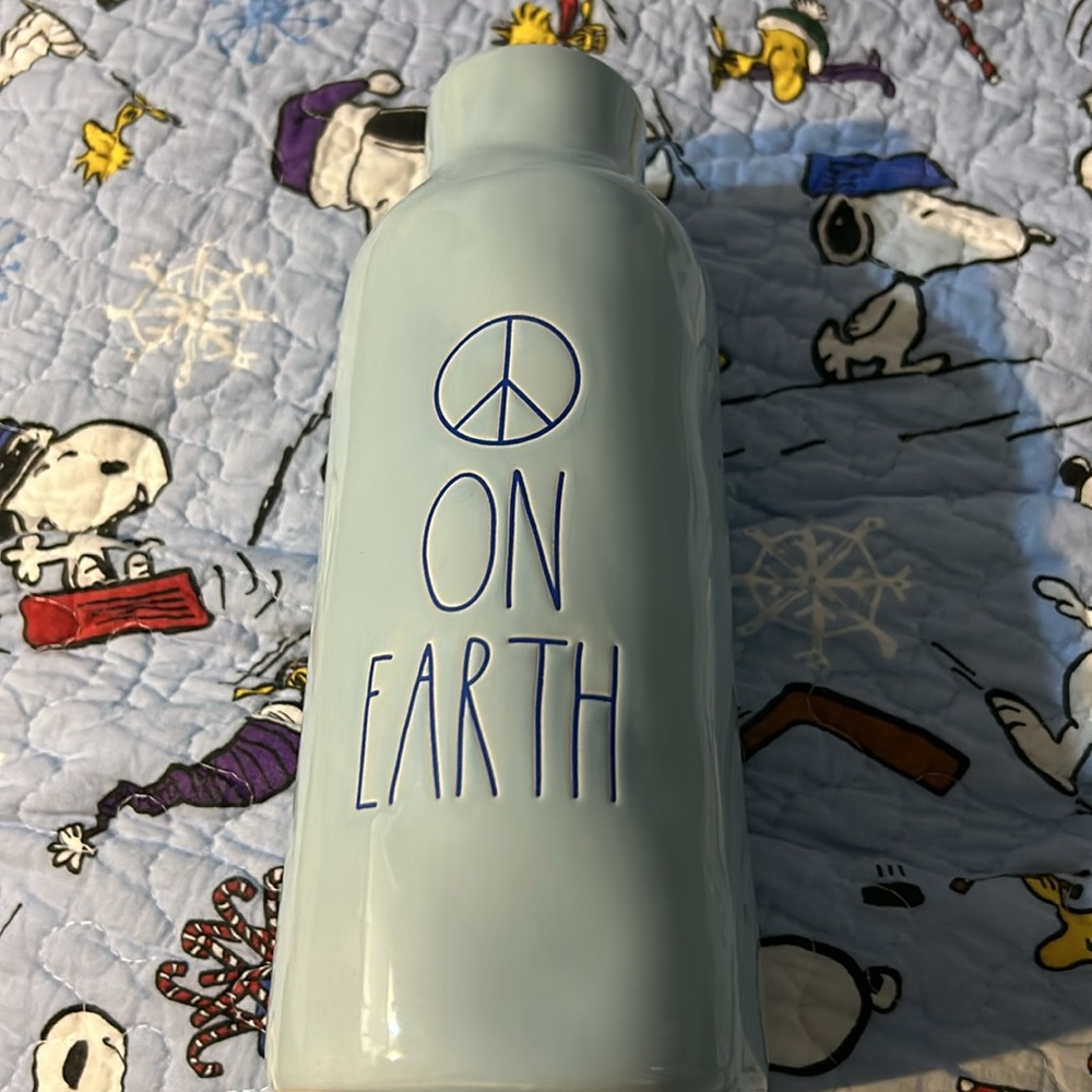 Rae Dunn Christmas Peace On Earth Vase - Picture 2 of 4